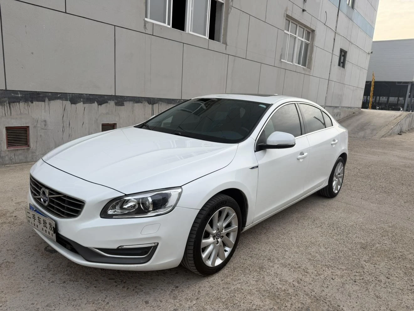 Volvo S60 2016 S60L T4
