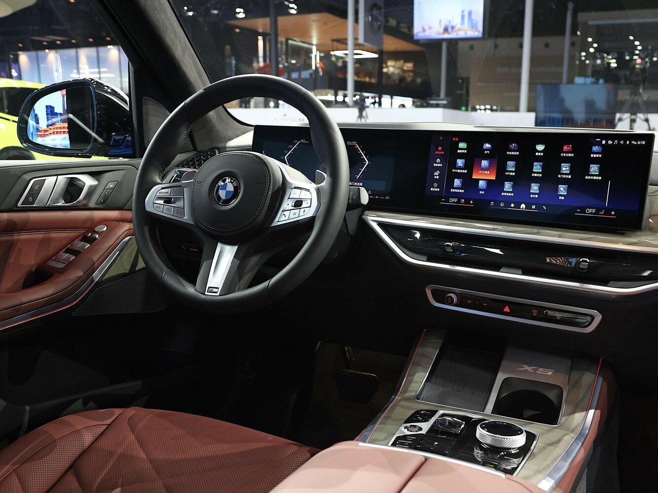 BMW X5 2025 xDrive30Li Premium M Sport — Фотографии комплектации 5
