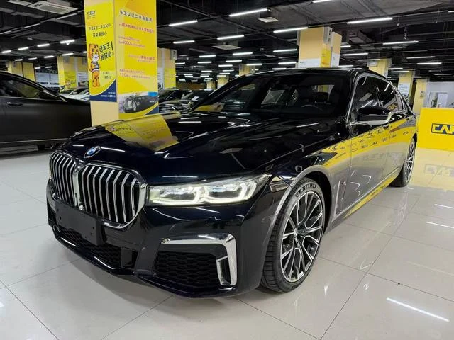 BMW 7 Series 2019 740Li Lead M Sport