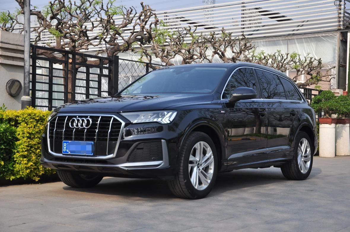 Audi Q7 2021 45 TFSI quattro S line Sport