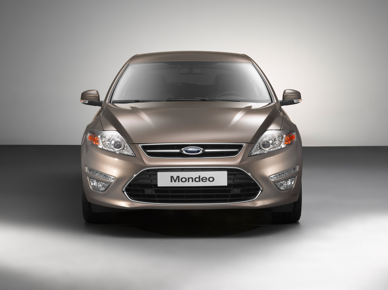 Ford Mondeo 2013 1.5L GTDi180 Fashion — Фотографии комплектации 2