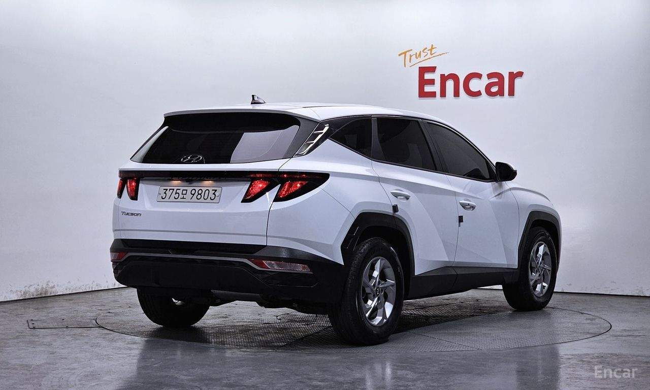 Hyundai Tucson Modern — Фотографии автомобиля 2