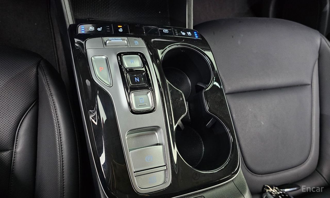 Hyundai Tucson Modern — Фотографии автомобиля 9