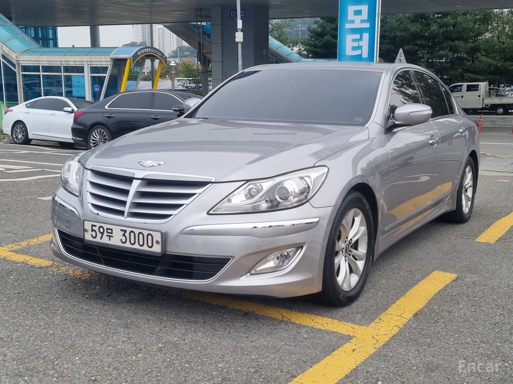 Hyundai Genesis BH330 Modern