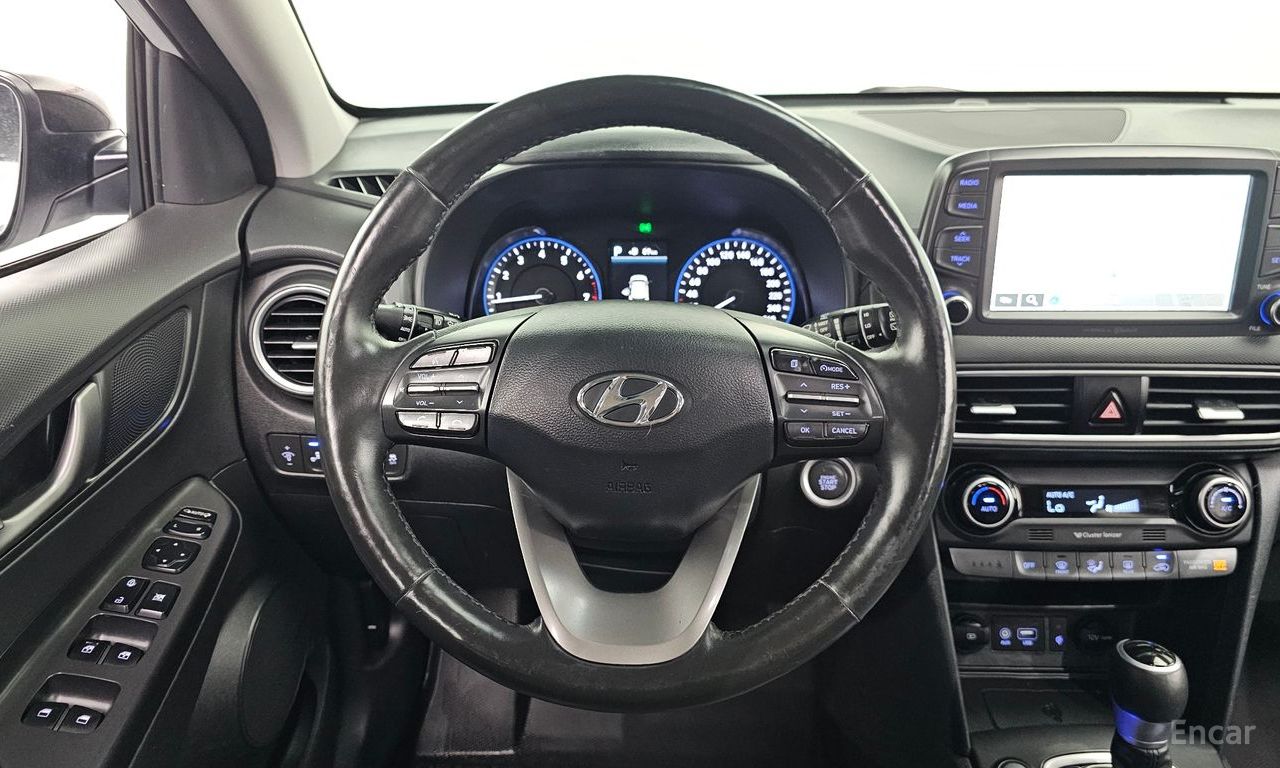 Hyundai Kona Premium — Фотографии автомобиля 13
