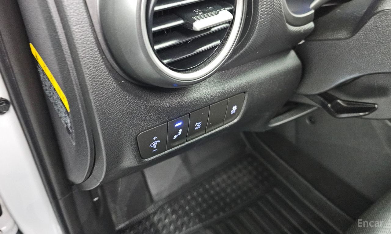 Hyundai Kona Premium — Фотографии автомобиля 16