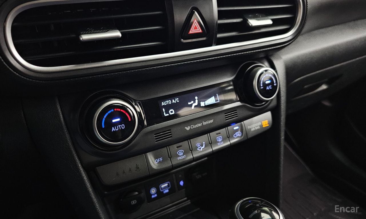 Hyundai Kona Premium — Фотографии автомобиля 19