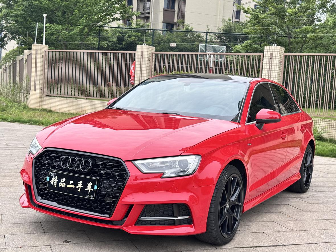 Audi A3 2017 Limousine 35 TFSI Fashion