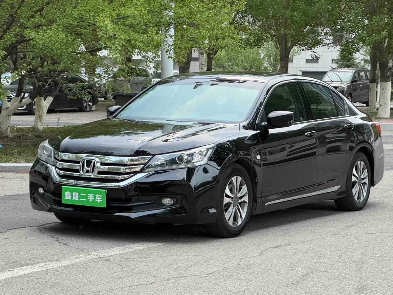 Honda Accord 2015 2.0L EX Luxury