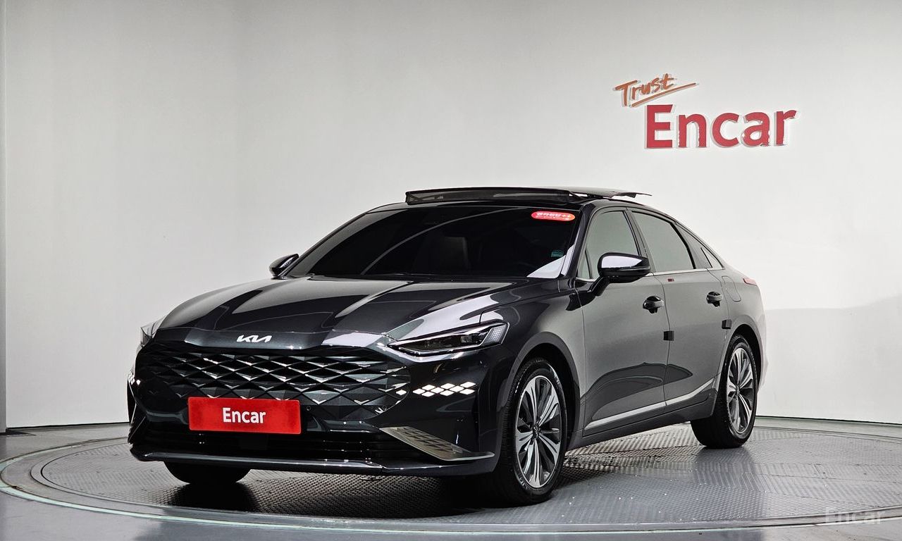 Kia K8 Signature