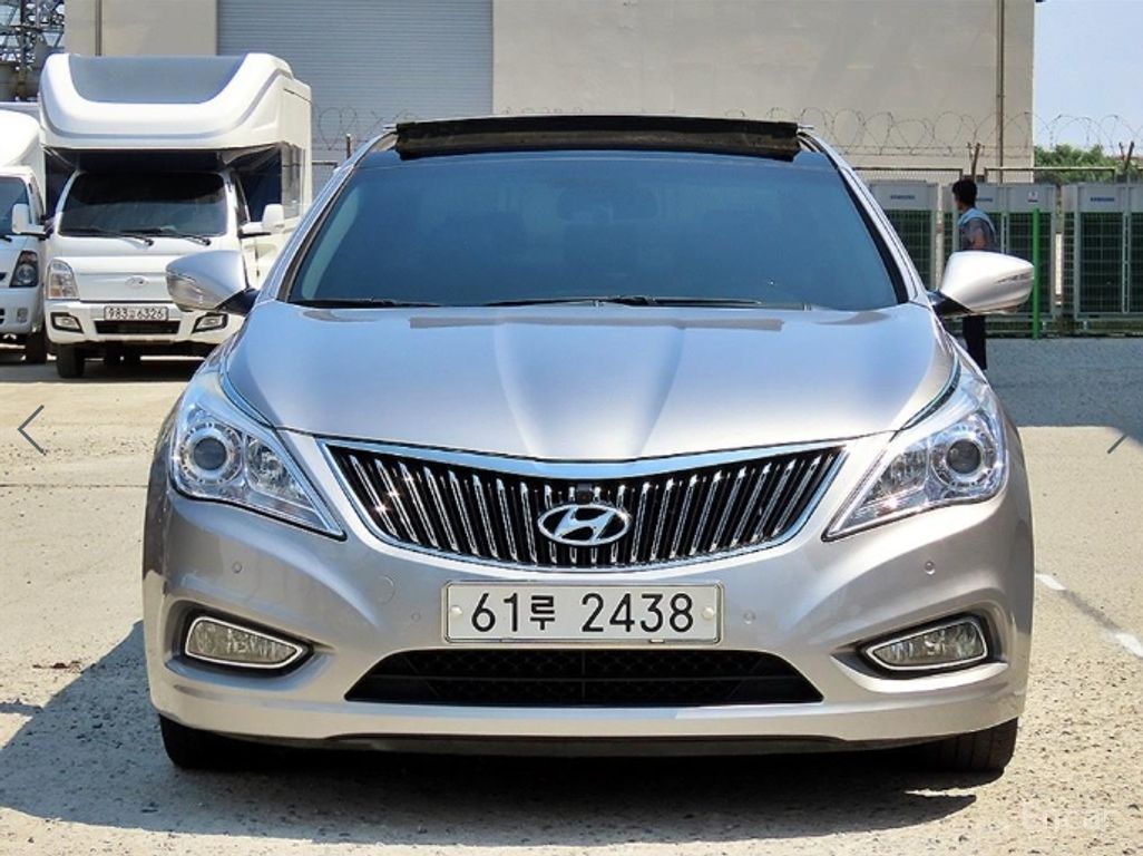 Hyundai Grandeur HG300 Exclusive
