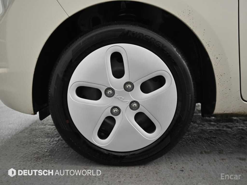Kia Ray Standard — Фотографии автомобиля 5