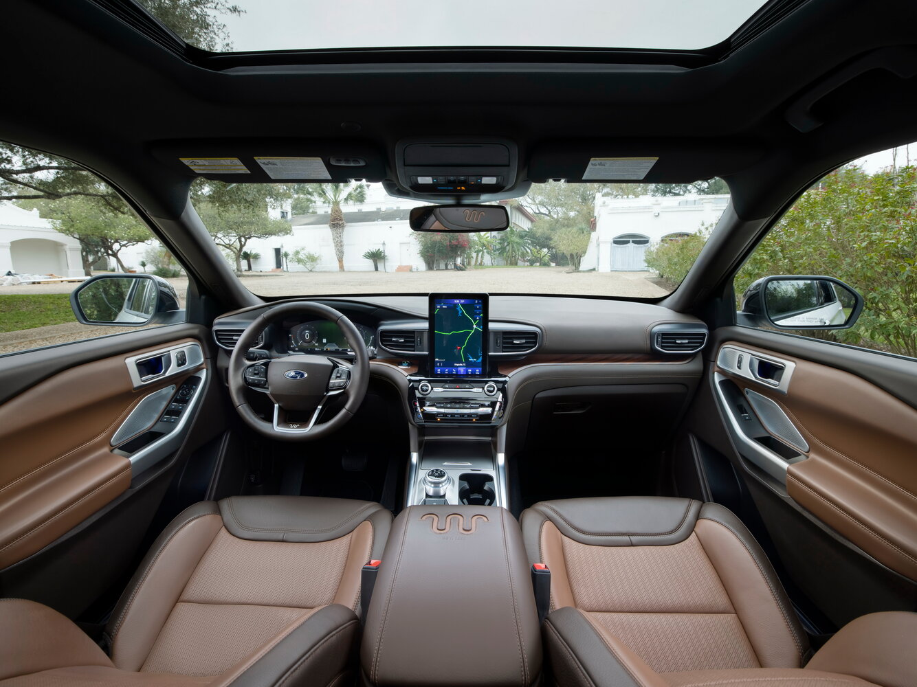 Ford Explorer 2.3 4WD — Фотографии комплектации 9