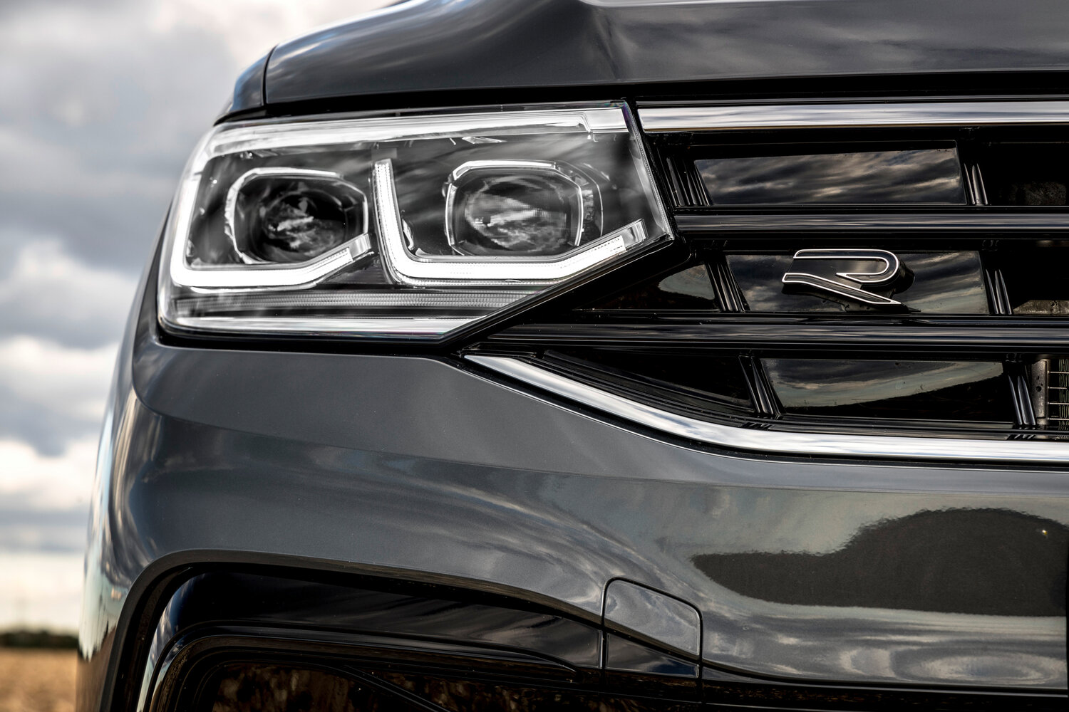 Volkswagen Tiguan 2.0 TDI Prestige — Фотографии комплектации 17
