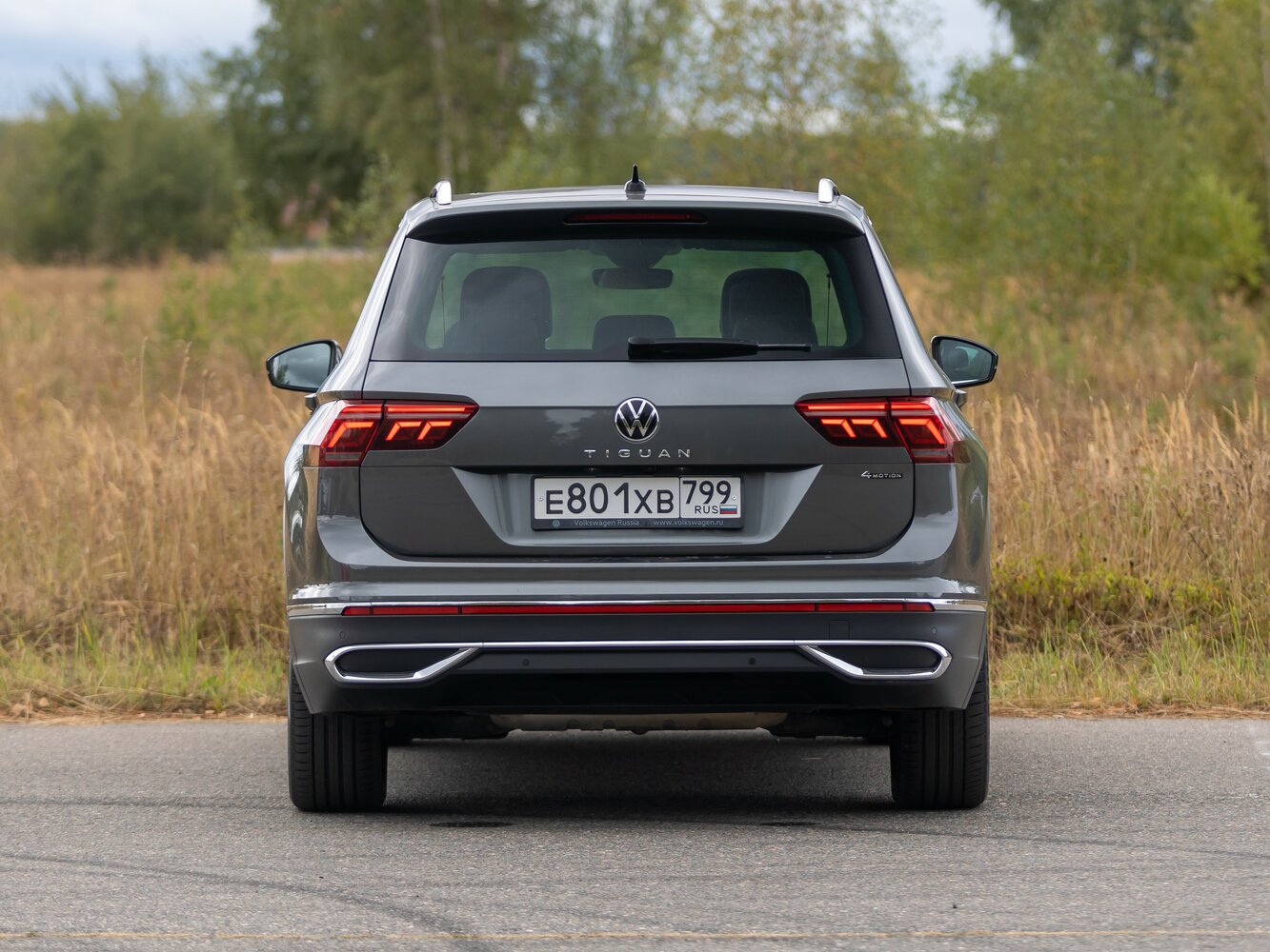 Volkswagen Tiguan 2.0 TDI Prestige — Фотографии комплектации 22
