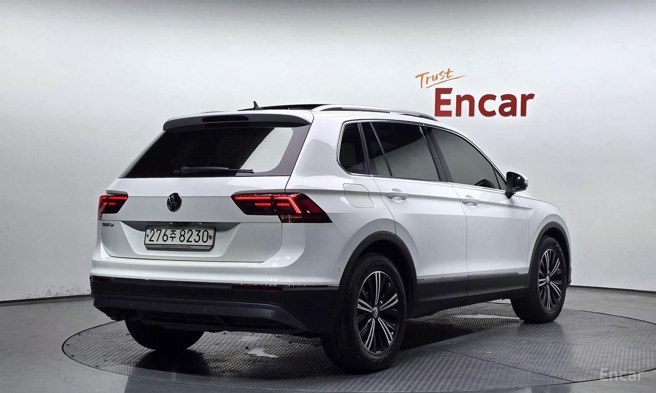 Volkswagen Tiguan 2.0 TDI Prestige — Фотографии автомобиля 2