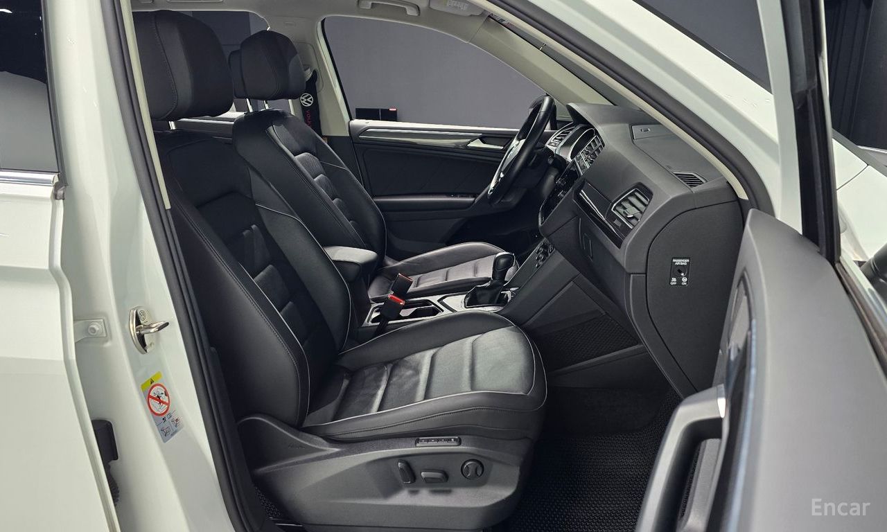 Volkswagen Tiguan 2.0 TDI Prestige — Фотографии автомобиля 10