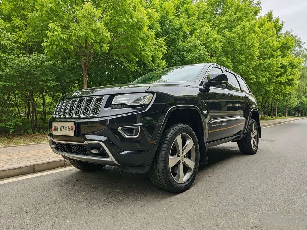 Jeep 2015 3.6L Luxury