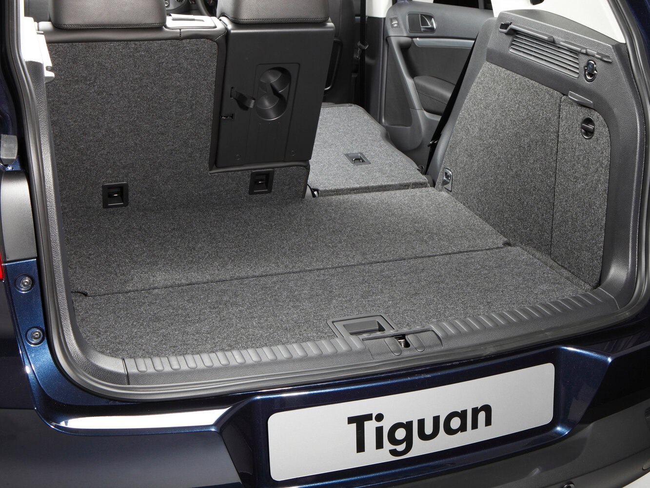 Volkswagen Tiguan 2015 1.8TSI AT Luxury — Фотографии комплектации 11