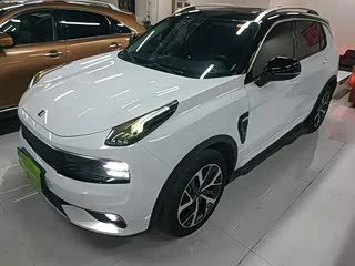 Lynk & Co 01 2017 2.0T Pro