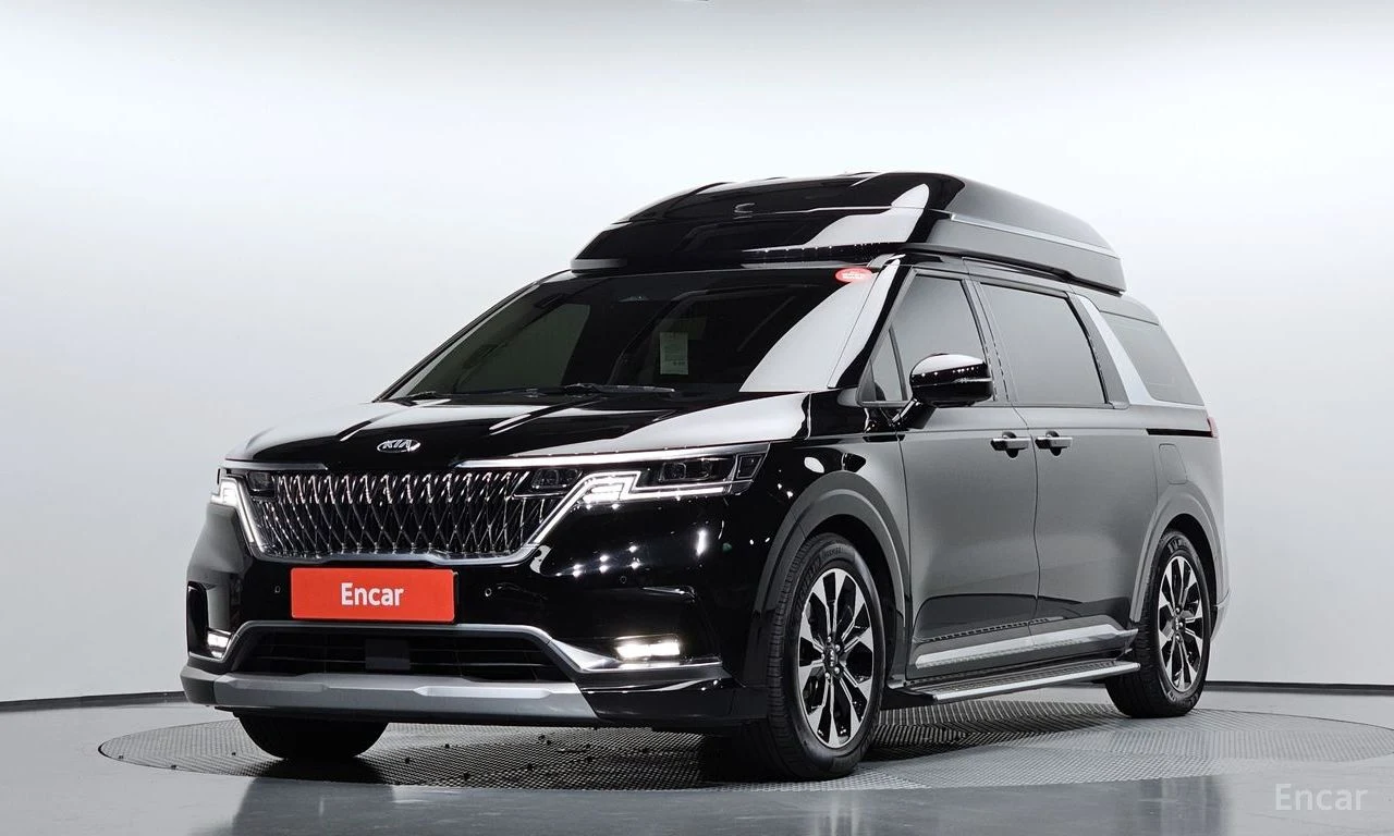 Kia Carnival Signature