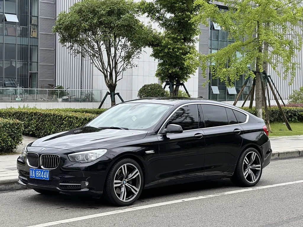 BMW 5 Series GT 5 GT 2013 535i Lead