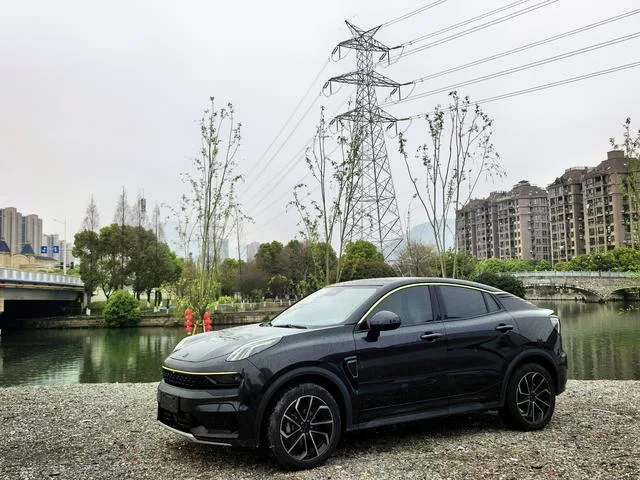 Lynk & Co 05 2020 2.0TD 2WD Halo