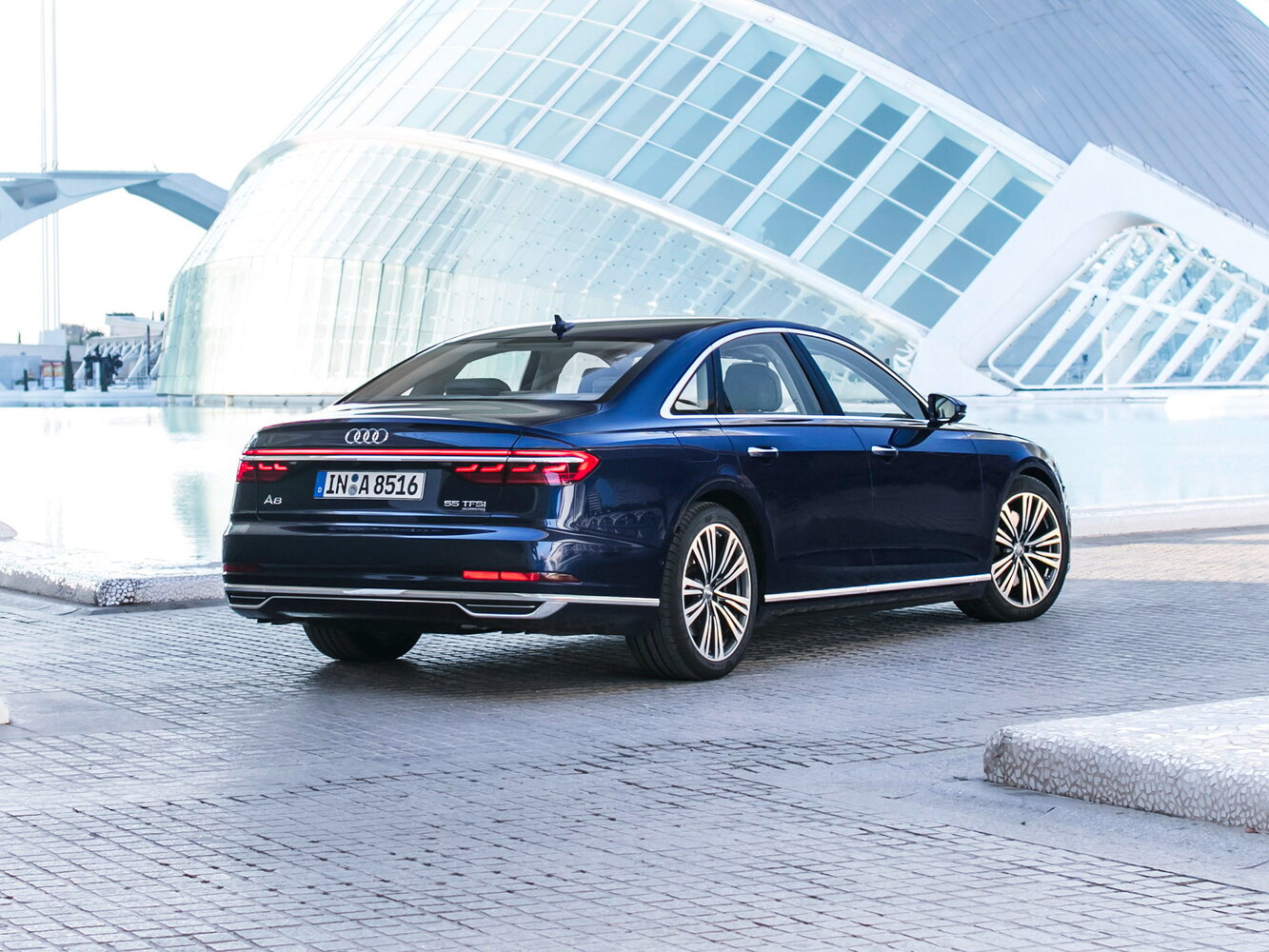 Audi A8 2017 A8L 45 TFSI quattro — Фотографии комплектации 4