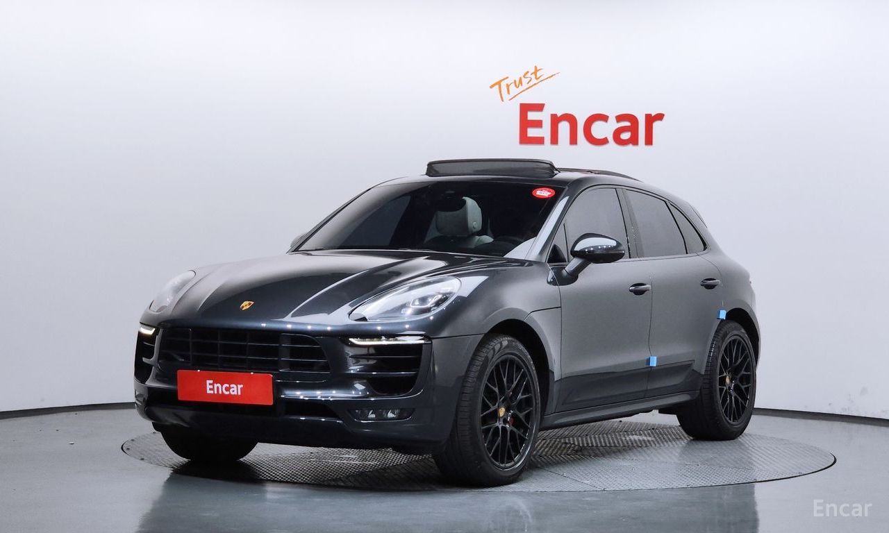 Porsche Macan 95B