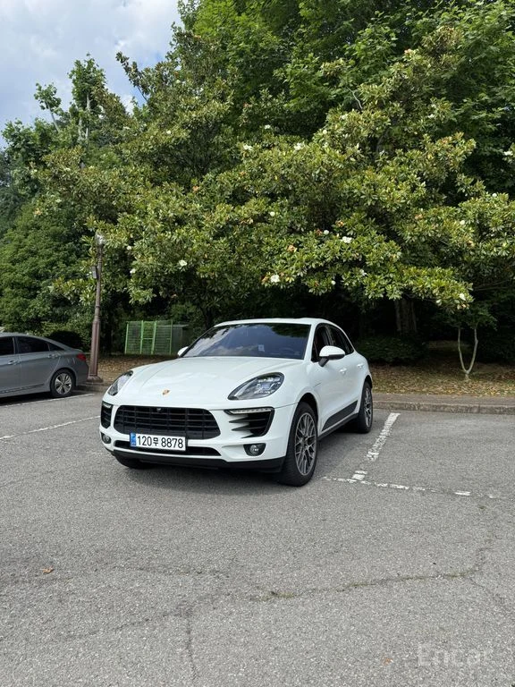 Porsche Macan 95B