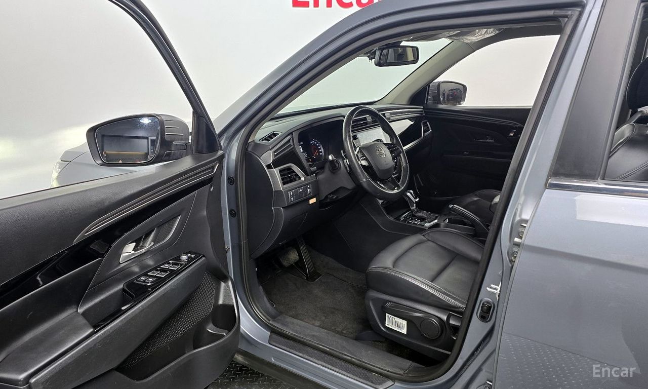 KG Mobility Korando Gasoline 1.5 2WD C5 — Фотографии автомобиля 9