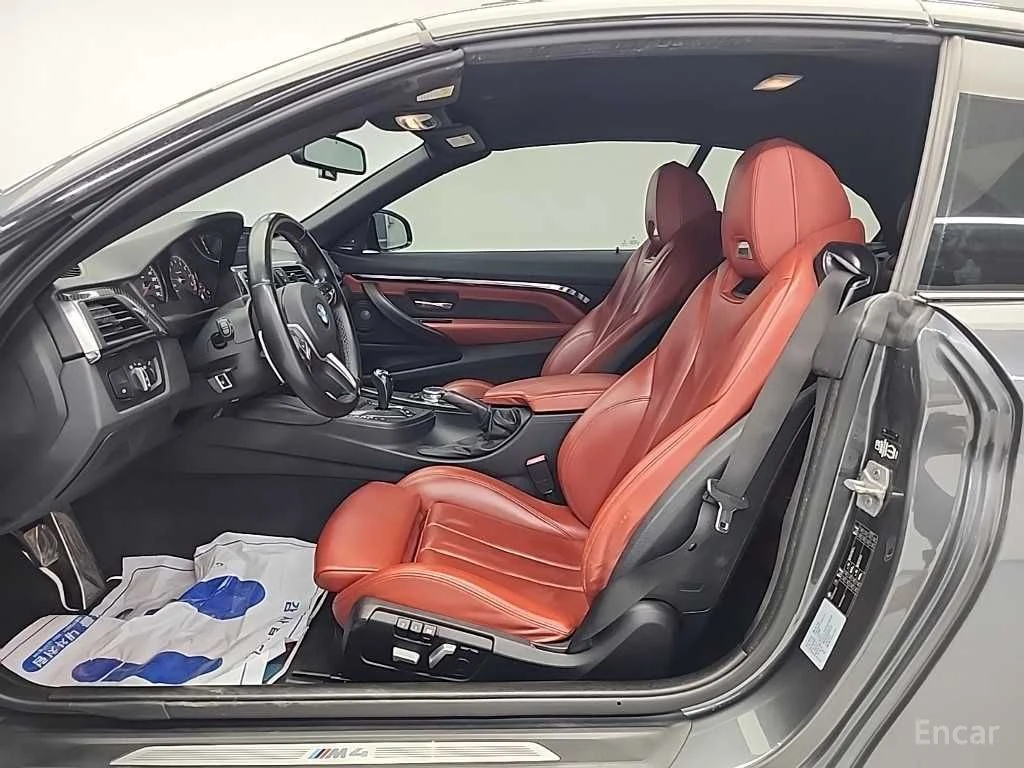 BMW M4 Convertible