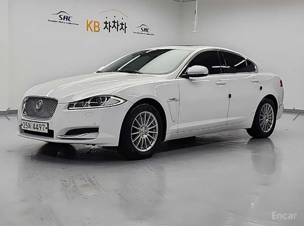 Jaguar XF X250