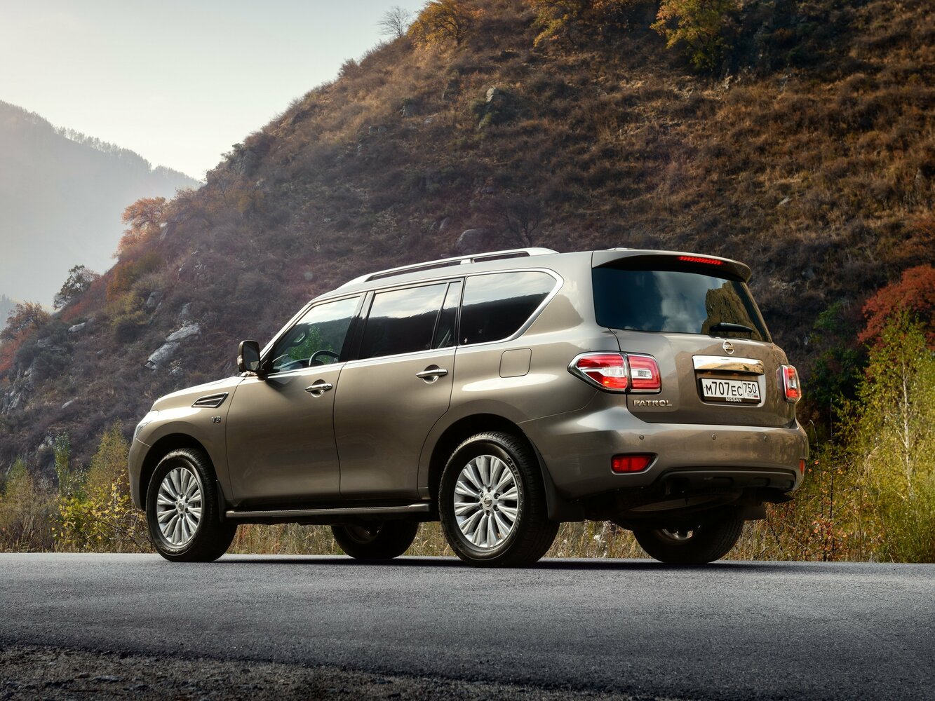 Nissan Patrol 2018 4.0L AT 7 мест — Фотографии комплектации 4