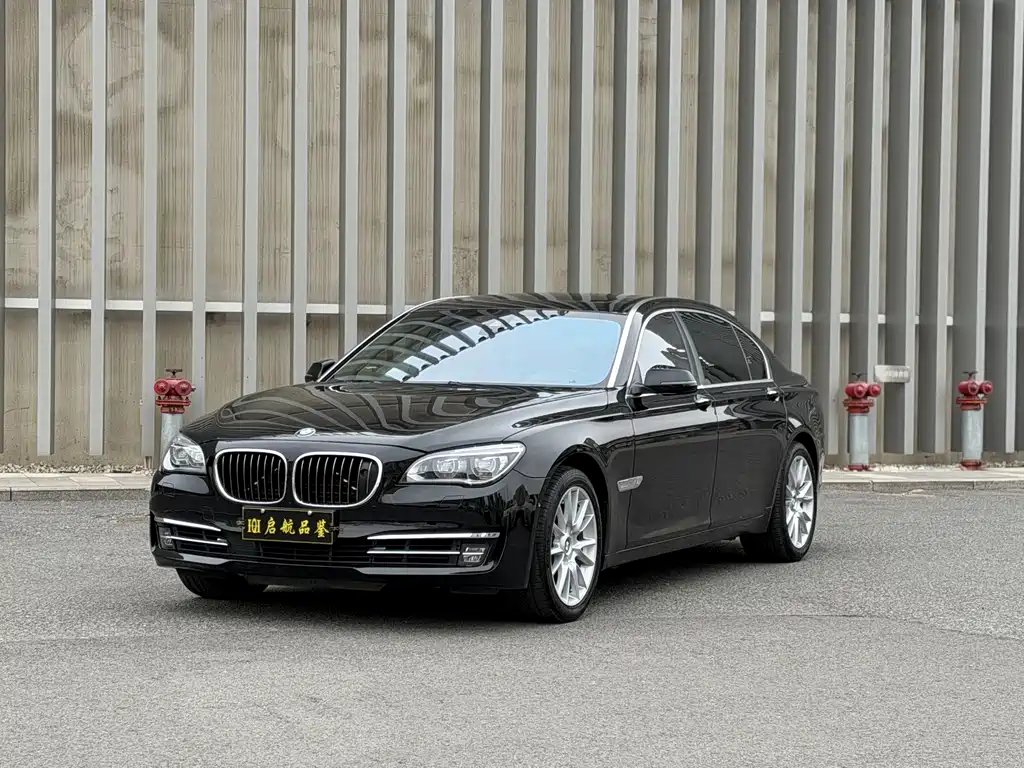 BMW 7 Series 7 2013 760Li