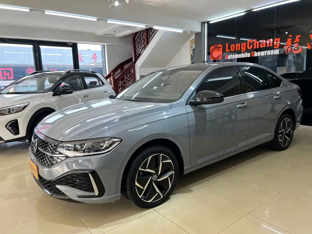 Volkswagen Lavida 2023 300TSI DSG
