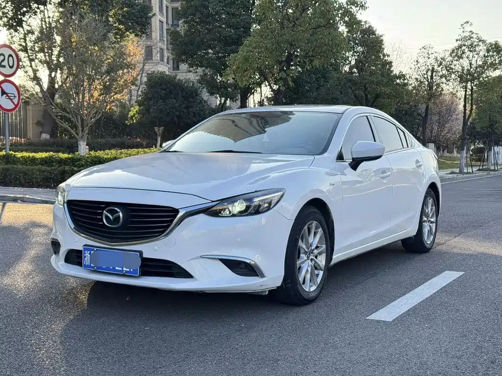 Mazda Atenza 2018 2.0L Luxury V