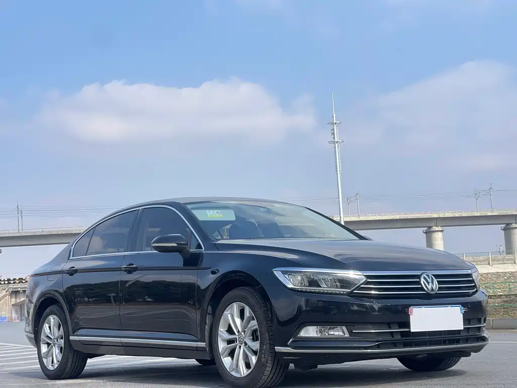 Volkswagen Magotan 2018 330TSI DSG Luxury — Фотографии автомобиля 3