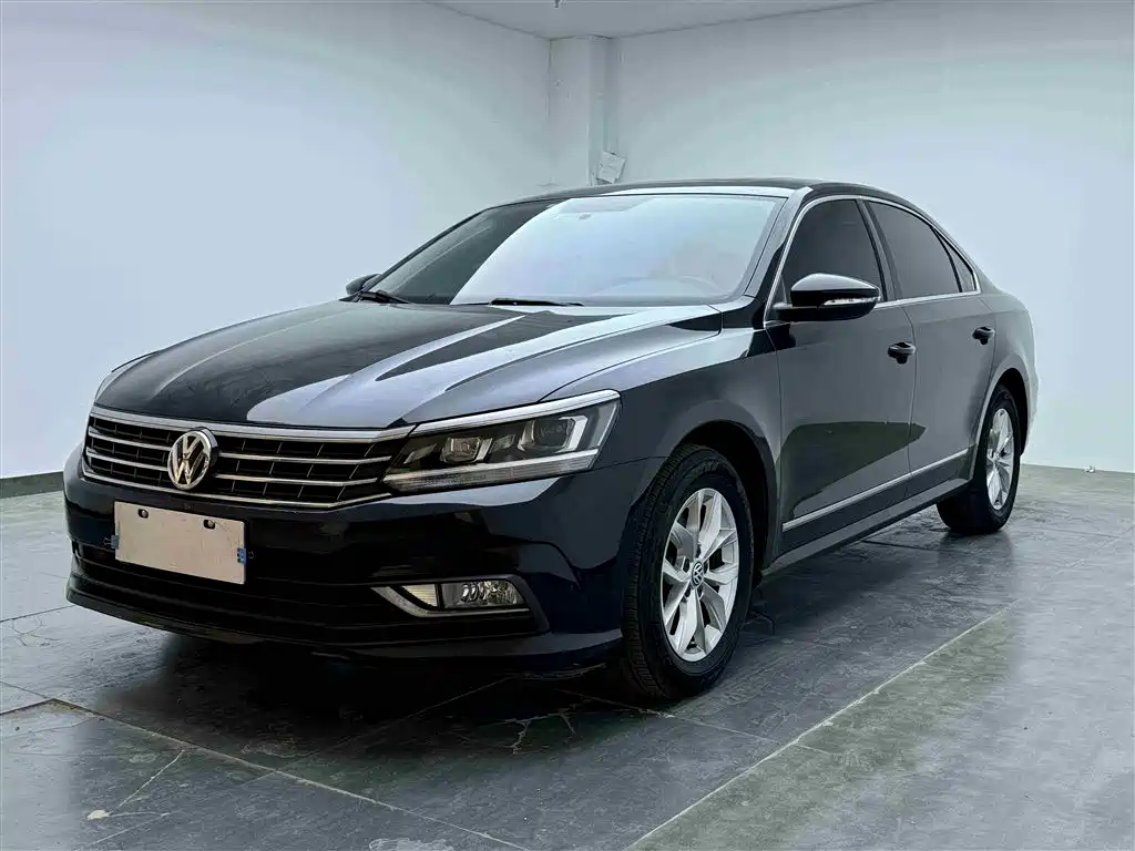 Volkswagen Passat 2017 330TSI DSG