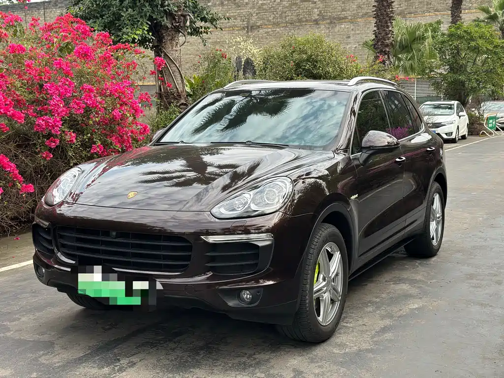 Porsche Cayenne 2016 Cayenne S E-Hybrid 3.0T