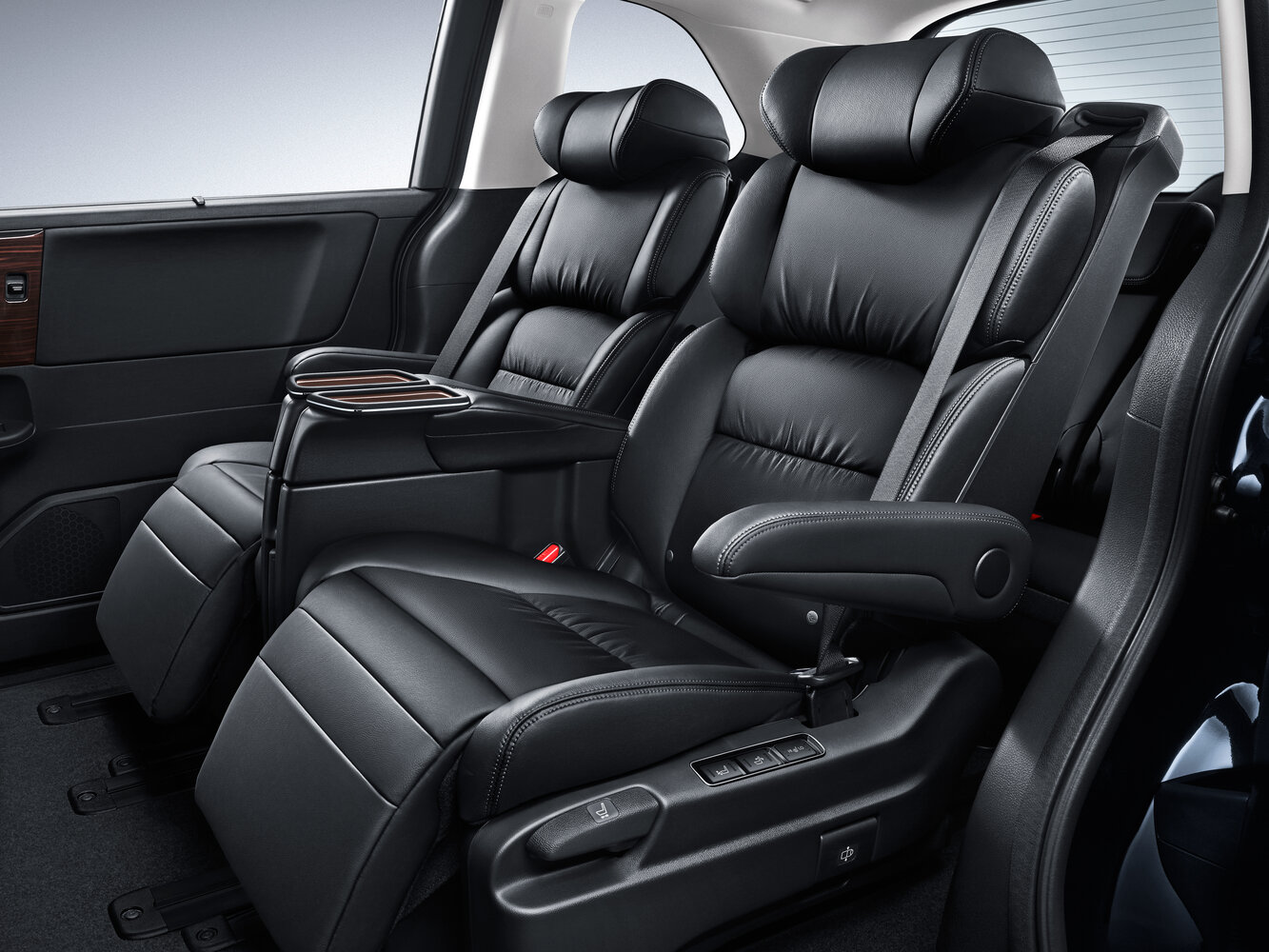 Honda Odyssey 2018 2.4L Premium — Фотографии комплектации 5
