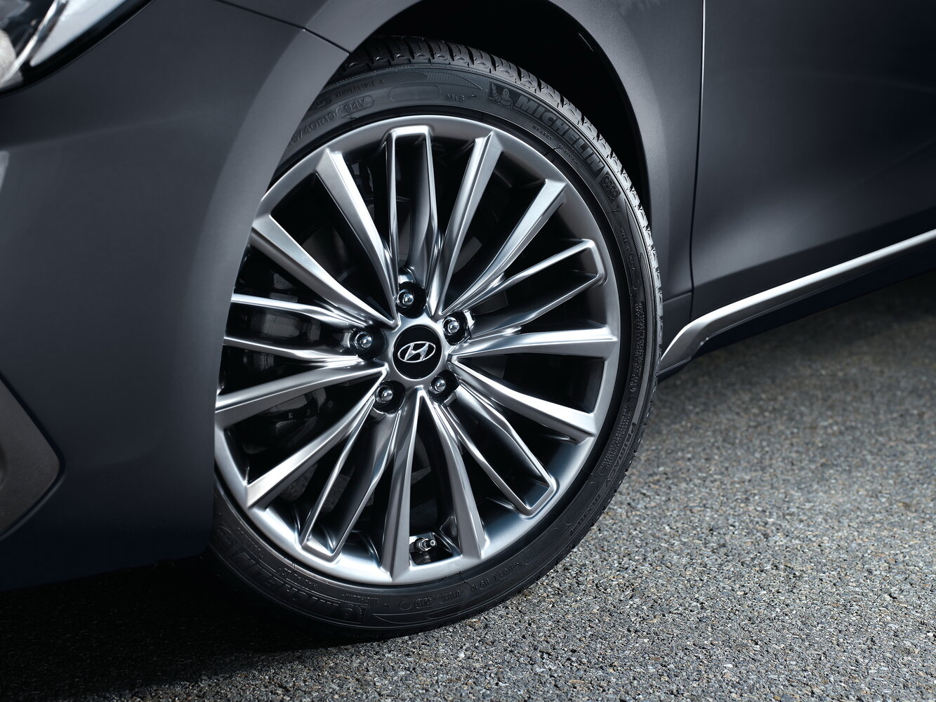 Hyundai Grandeur 3.0 Exclusive — Фотографии комплектации 8