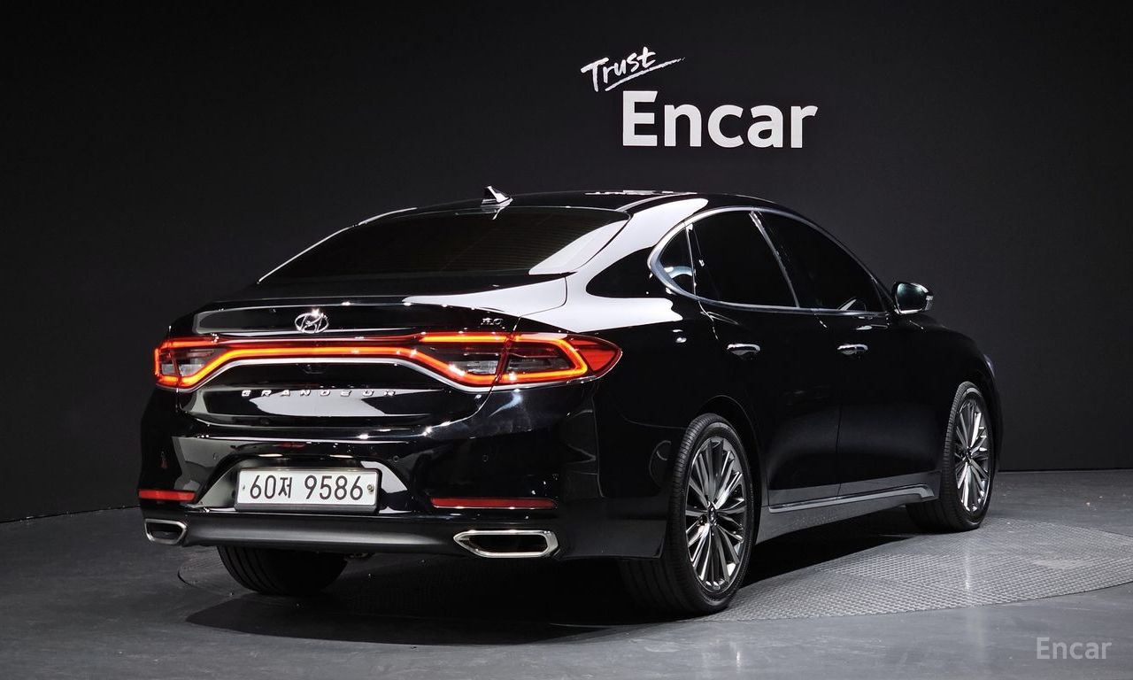 Hyundai Grandeur 3.0 Exclusive — Фотографии автомобиля 2
