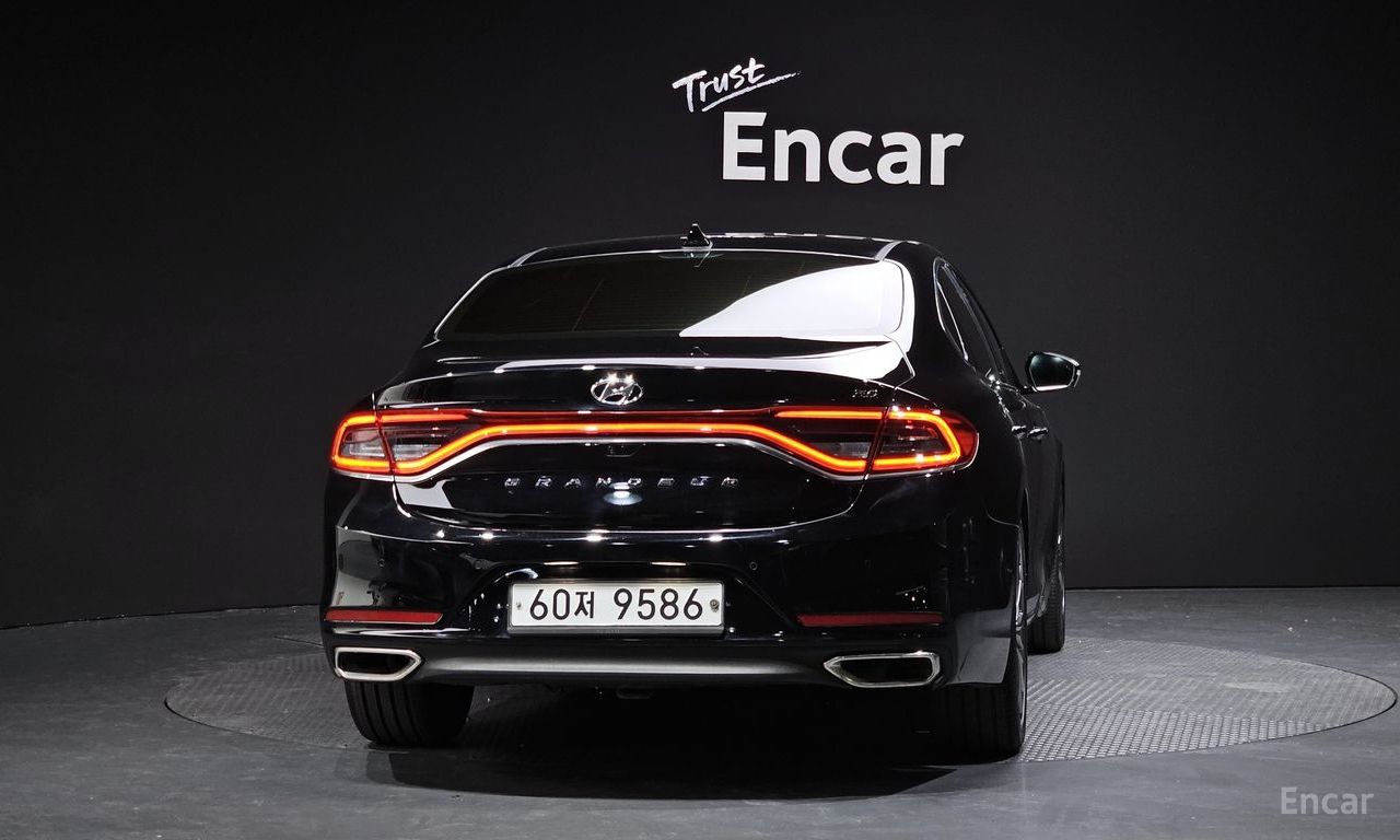 Hyundai Grandeur 3.0 Exclusive — Фотографии автомобиля 4
