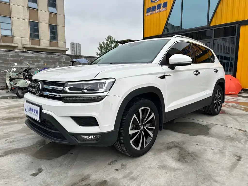 Volkswagen Tharu 2022 280TSI Luxury