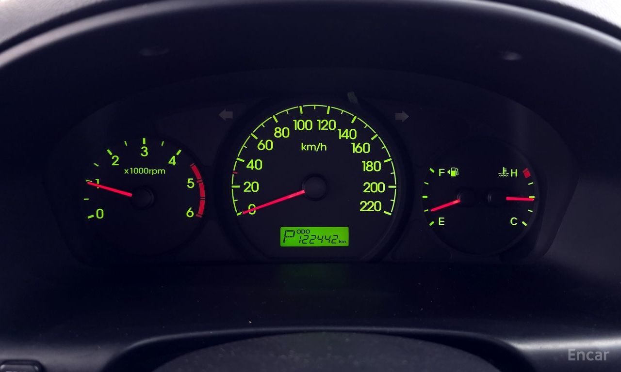 Hyundai Starex CVX Premium — Фотографии автомобиля 6