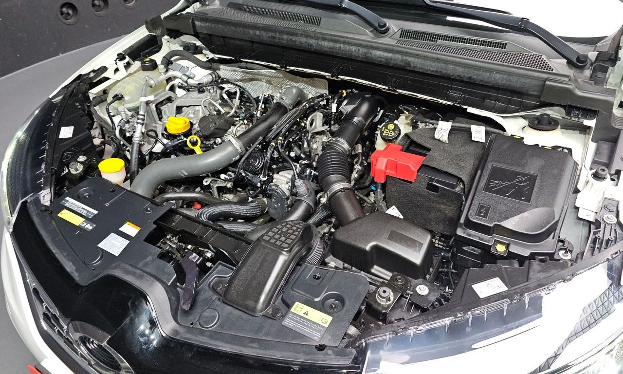 Renault XM3 1.3 TCe RE Signature — Фотографии автомобиля 6