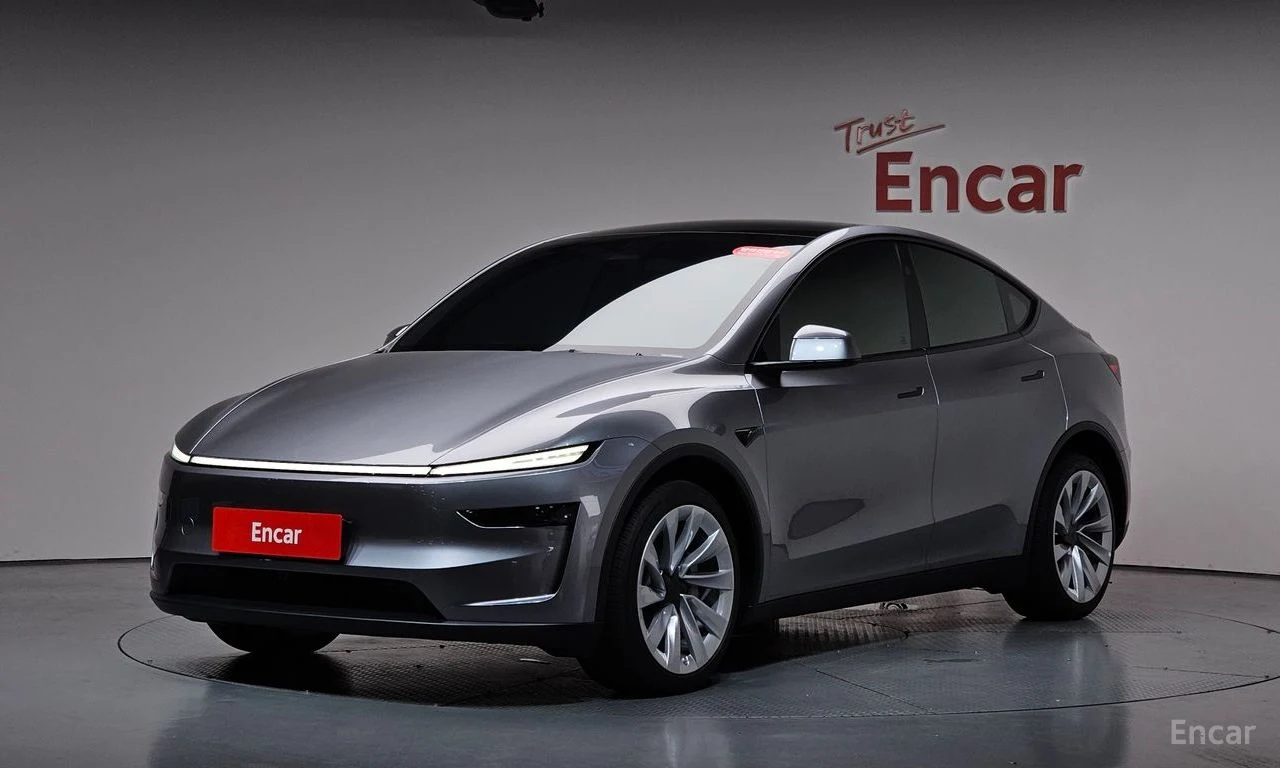 Tesla Model Y Long Range AWD