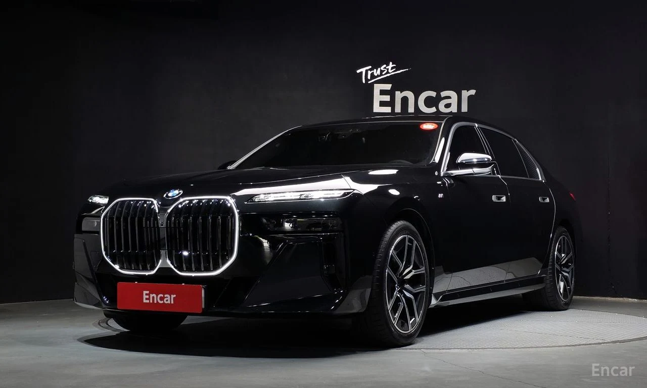 BMW 7 Series 740i xDrive M Sport