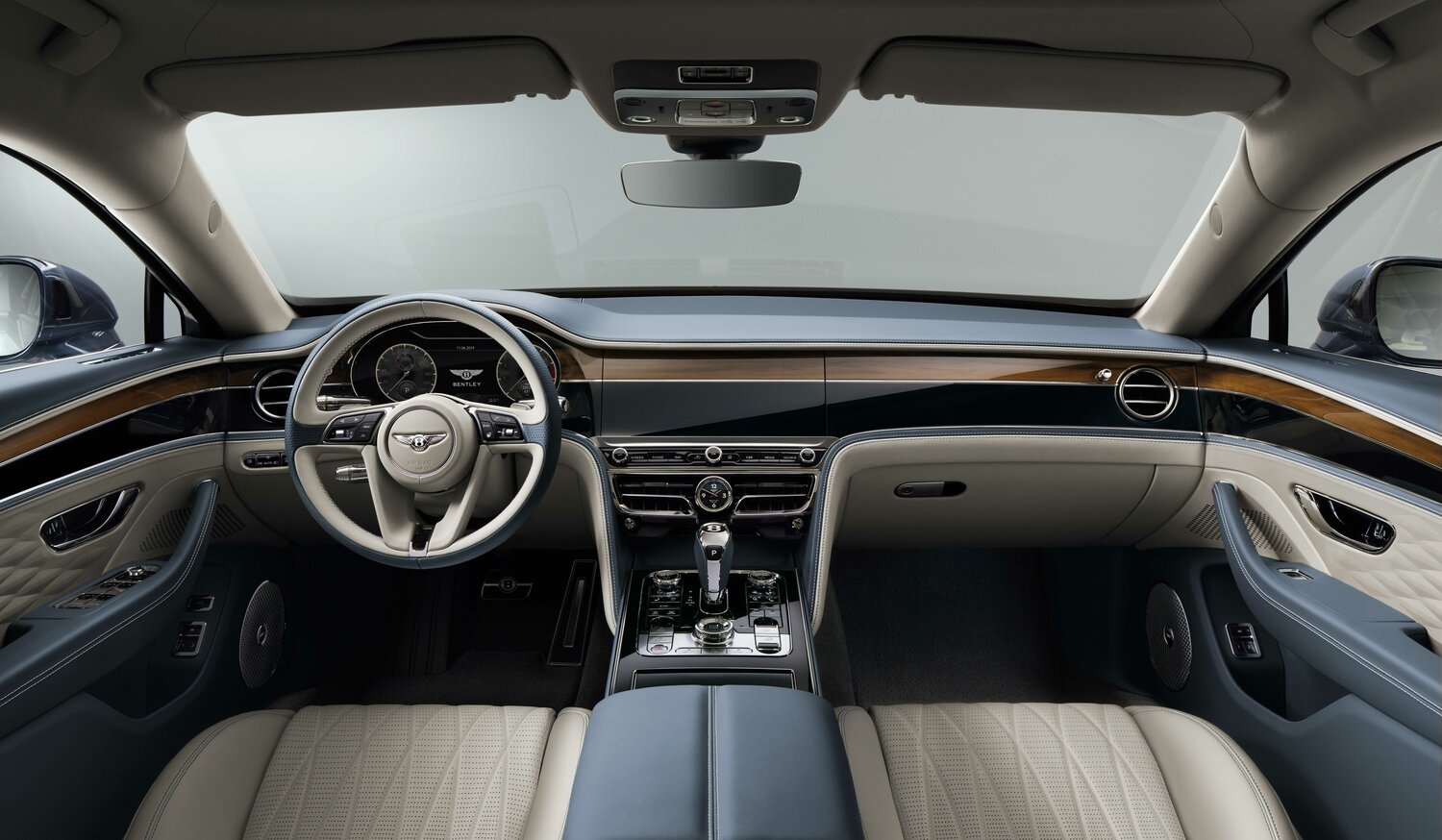 Bentley Flying Spur — Фотографии комплектации 10